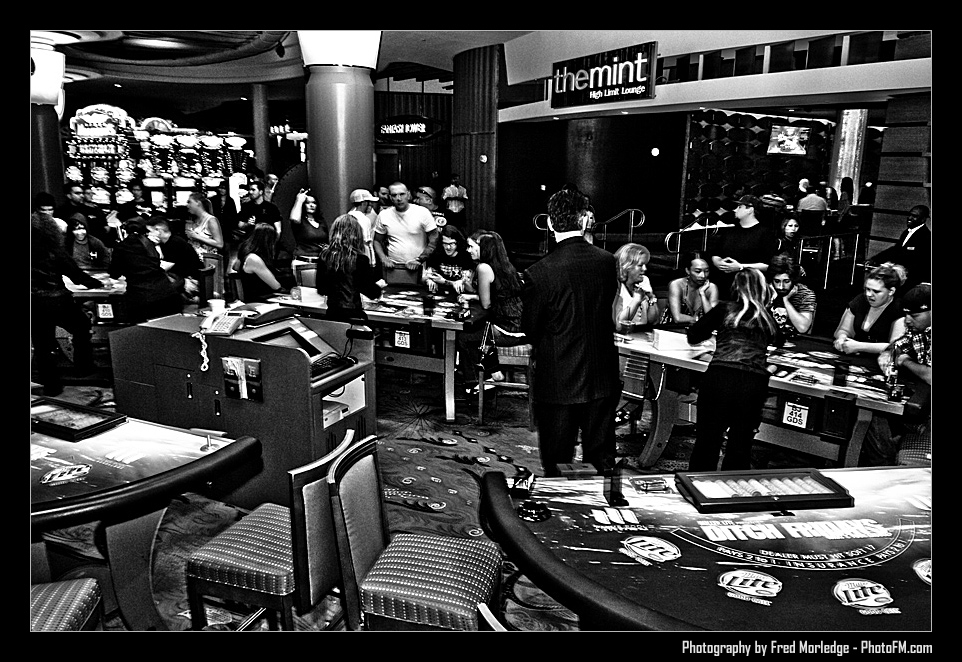 Fall Out Boy Blackjack - Photos by Fred Morledge - PhotoFM.com - Palms Casino Las Vegas - 030