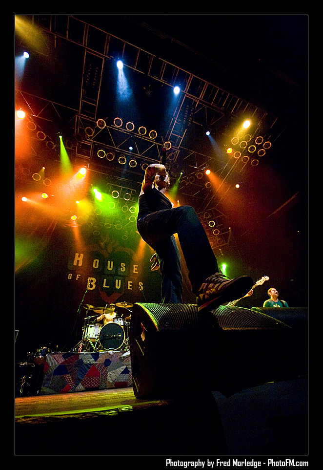 BandBattleForBiteLoveItOrLeaveIt_036