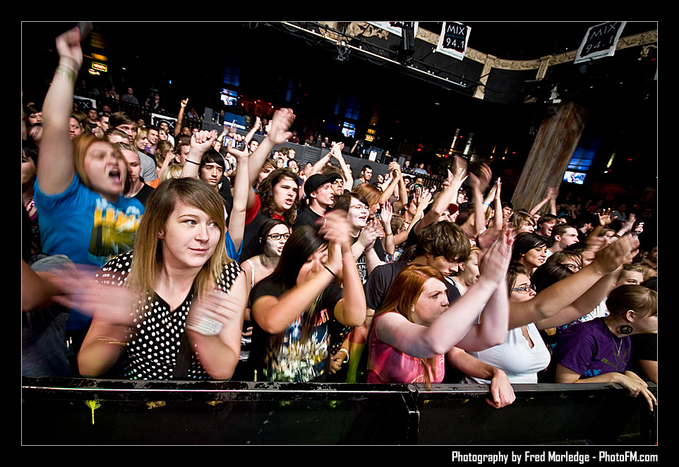 BandBattleForBiteLoveItOrLeaveIt_044