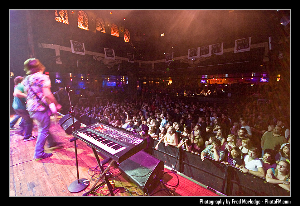 BandBattleForBiteLoveItOrLeaveIt_052