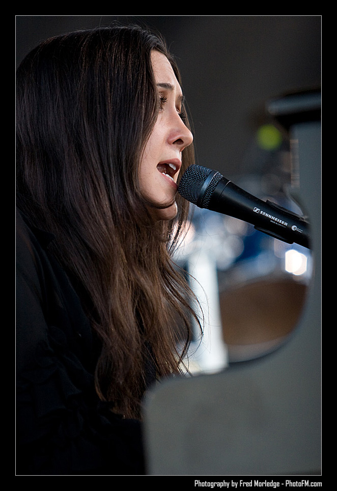 Vanessa Carlton - Bite of Las Vegas 2007 - Photography by Fred Morledge - PhotoFM.com - 006