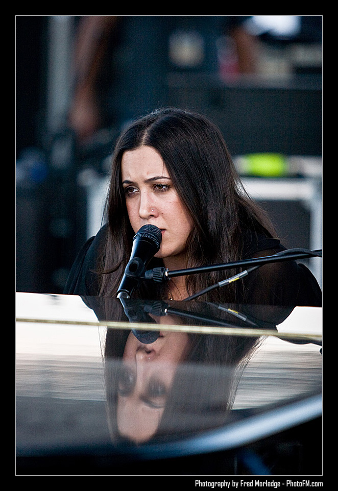 Vanessa Carlton - Bite of Las Vegas 2007 - Photography by Fred Morledge - PhotoFM.com - 011