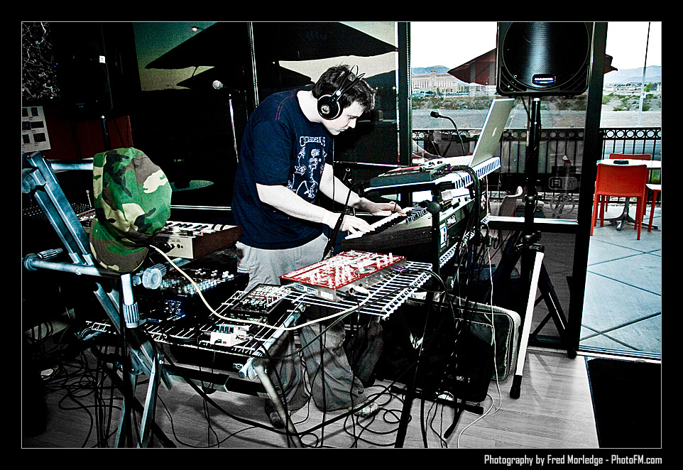 Hardcore_Electronic_Night_at_Canvas_Cafe_March_14_2008_Photos_by_PhotoFM.com_018