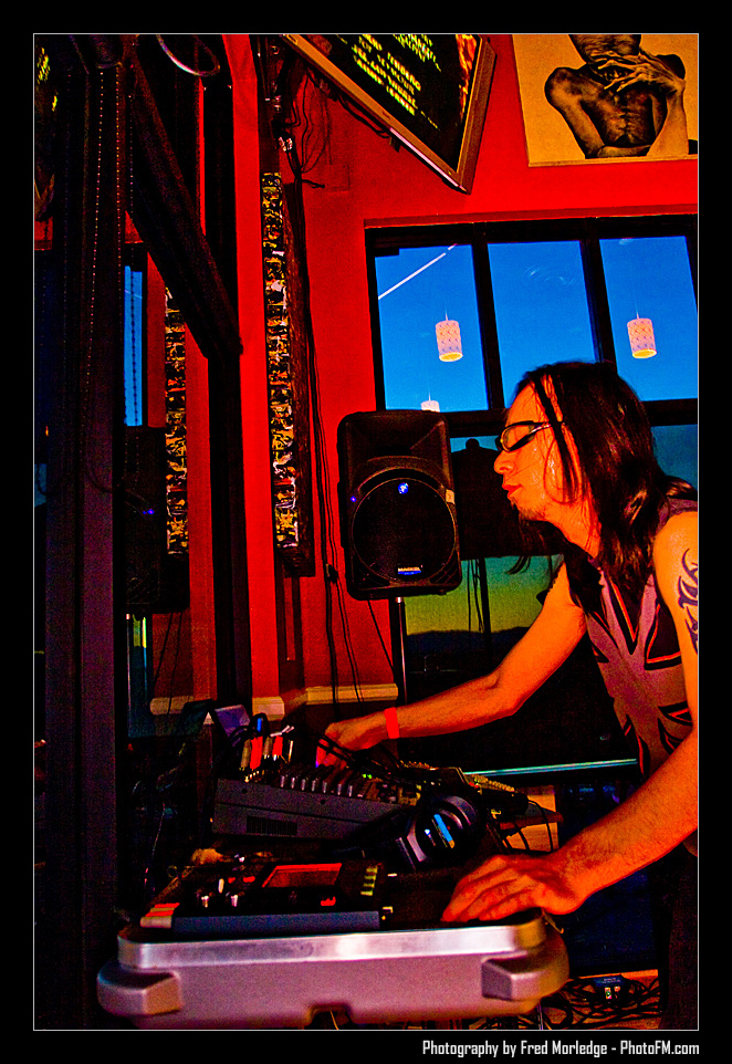 Hardcore_Electronic_Night_at_Canvas_Cafe_March_14_2008_Photos_by_PhotoFM.com_030
