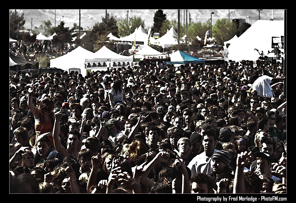 ExtremeThing2009TheCrowd_050