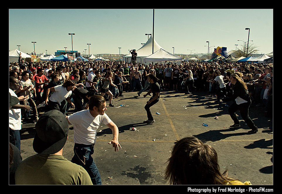 ExtremeThing2009TheCrowd_065