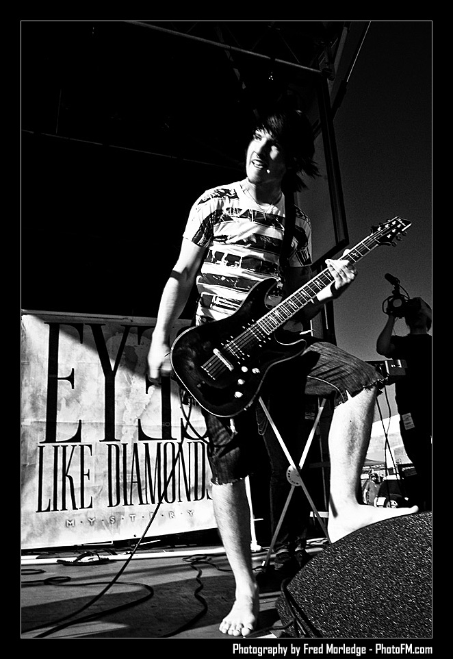 ExtremeThing2009EyesLikeDiamonds_089