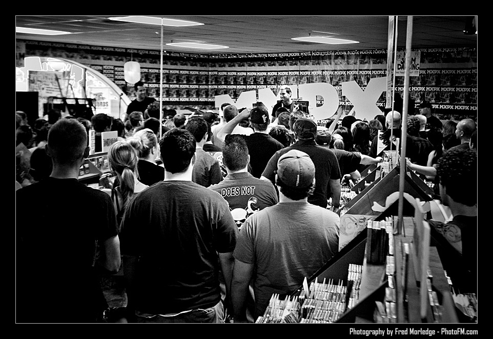 MxPx at Zia Records - July 22nd, 2007 -  Photography by PhotoFM.com - 002