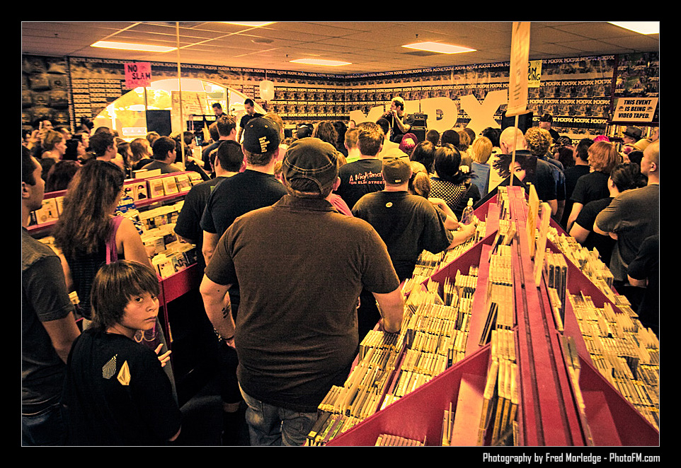MxPx at Zia Records - July 22nd, 2007 -  Photography by PhotoFM.com - 017