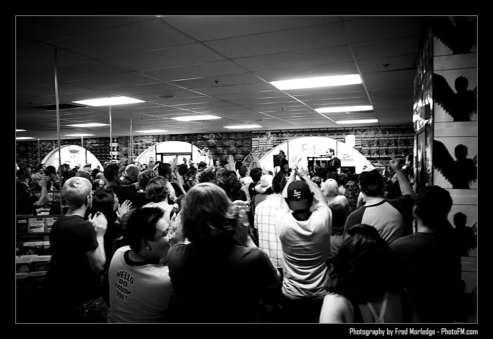 MxPx at Zia Records - July 22nd, 2007 -  Photography by PhotoFM.com - 021
