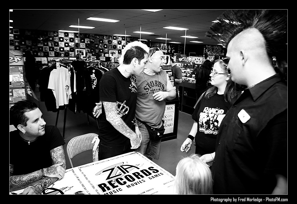 MxPx at Zia Records - July 22nd, 2007 -  Photography by PhotoFM.com - 029
