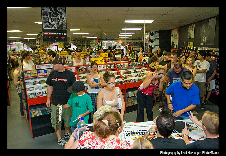MxPx at Zia Records - July 22nd, 2007 -  Photography by PhotoFM.com - 031