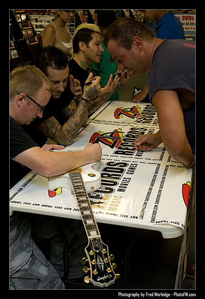 MxPx at Zia Records - July 22nd, 2007 -  Photography by PhotoFM.com - 039