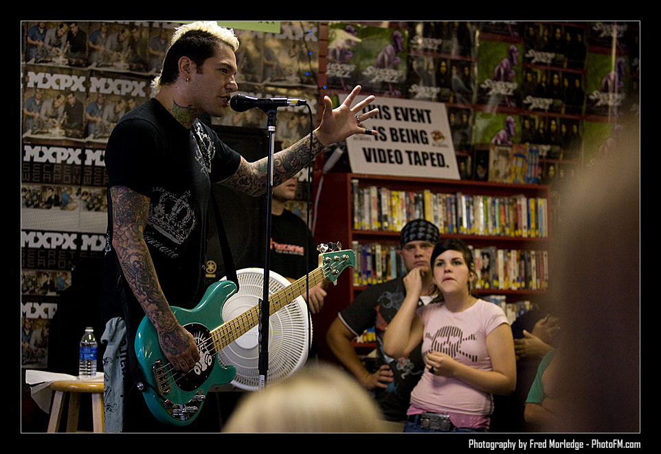 MxPx at Zia Records - July 22nd, 2007 -  Photography by PhotoFM.com - 066