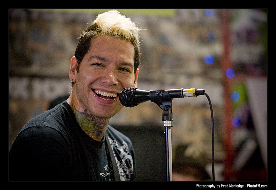 MxPx at Zia Records - July 22nd, 2007 -  Photography by PhotoFM.com - 083
