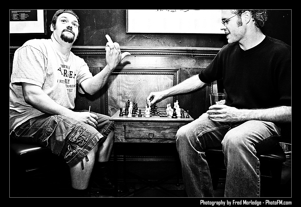OpiumAlibiFreakinFrogCrowdPhotos_006