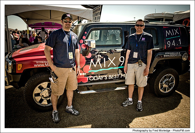 Pet-A-Palooza 2007 - Mix 94.1 Staff - 026