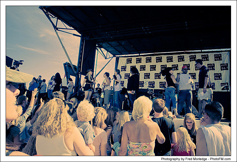 Pet-A-Palooza 2007 - Mix 94.1 Staff - 064