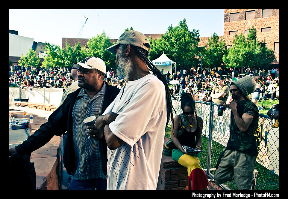 ReggaeInTheDesert2009Crowd006