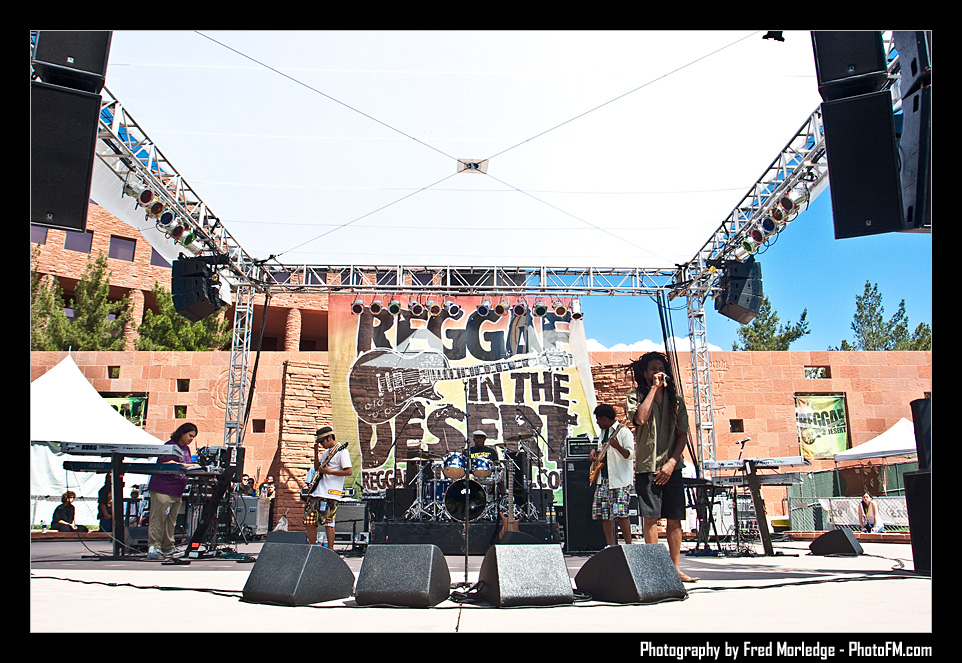 ReggaeInTheDesert2009JahFusion007