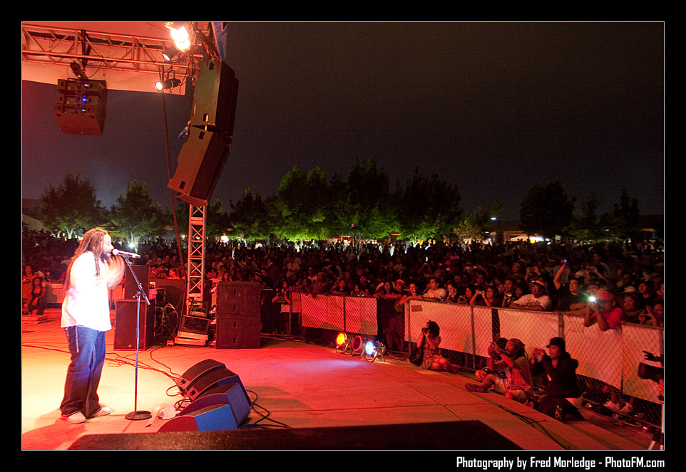 ReggaeInTheDesert2009Ky-ManiMarley007