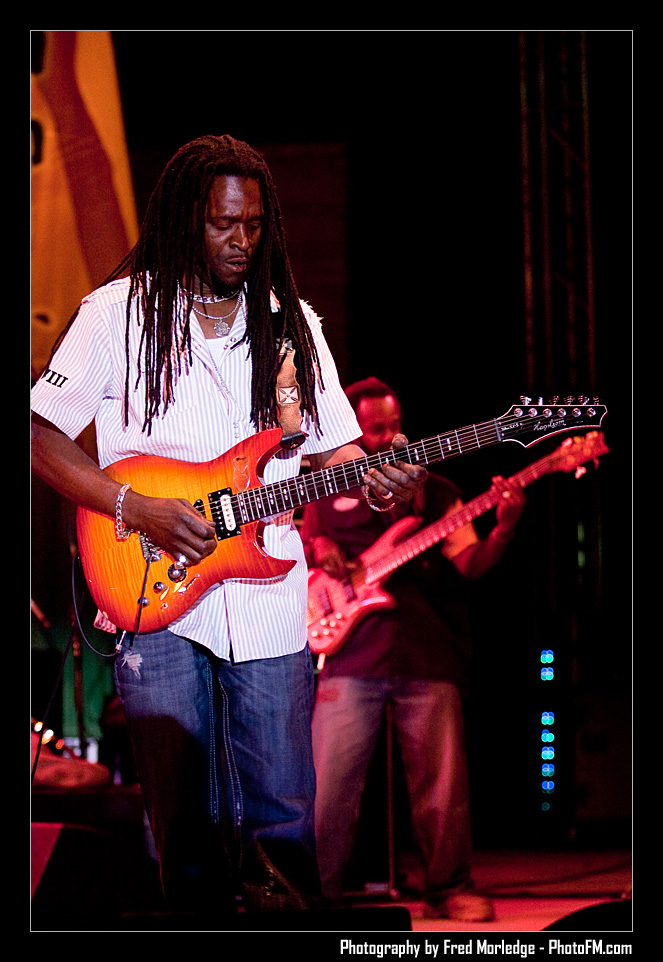ReggaeInTheDesert2009Ky-ManiMarley021