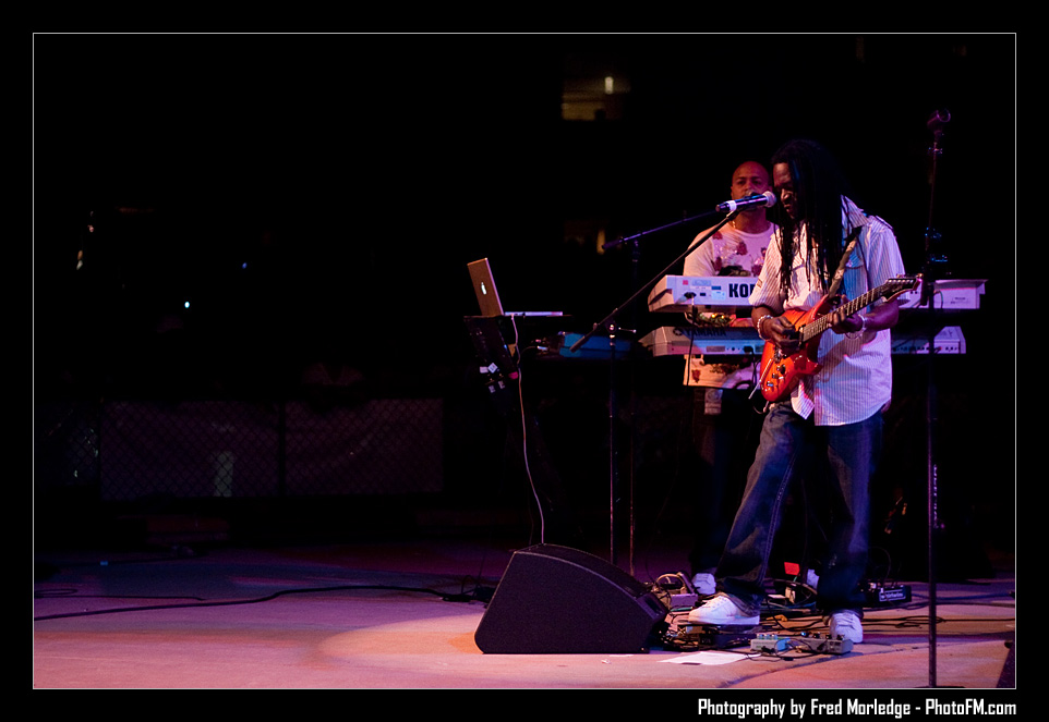 ReggaeInTheDesert2009Ky-ManiMarley048
