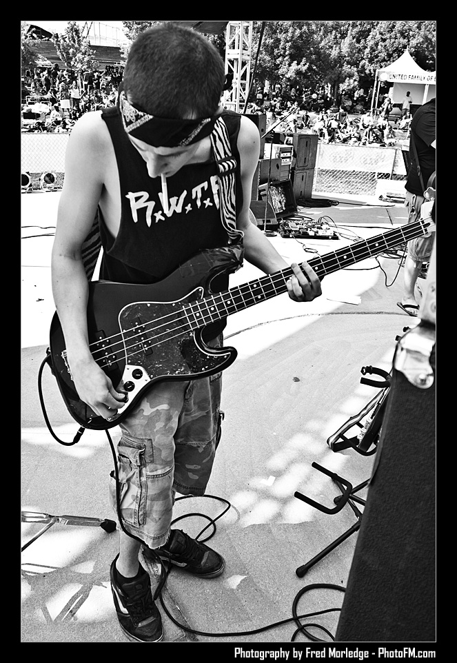 ReggaeInTheDesert2009OnePinShort022