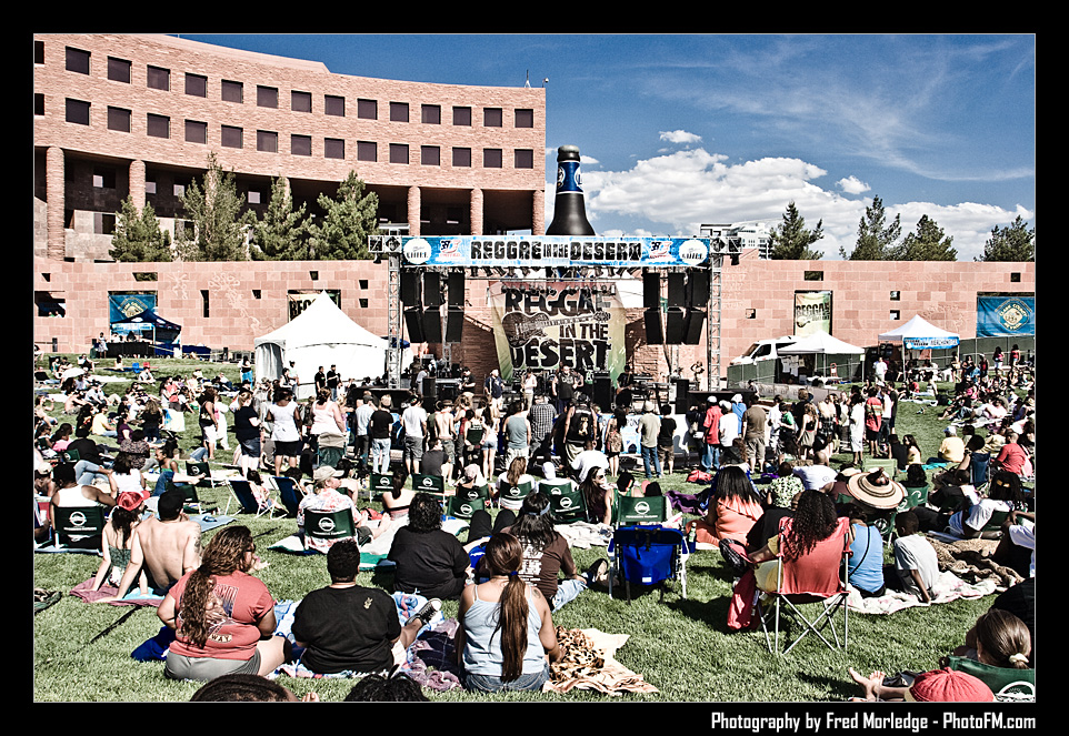 ReggaeInTheDesert2009OnePinShort038