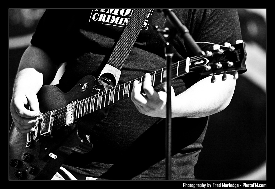 ReggaeInTheDesert2009OnePinShort094