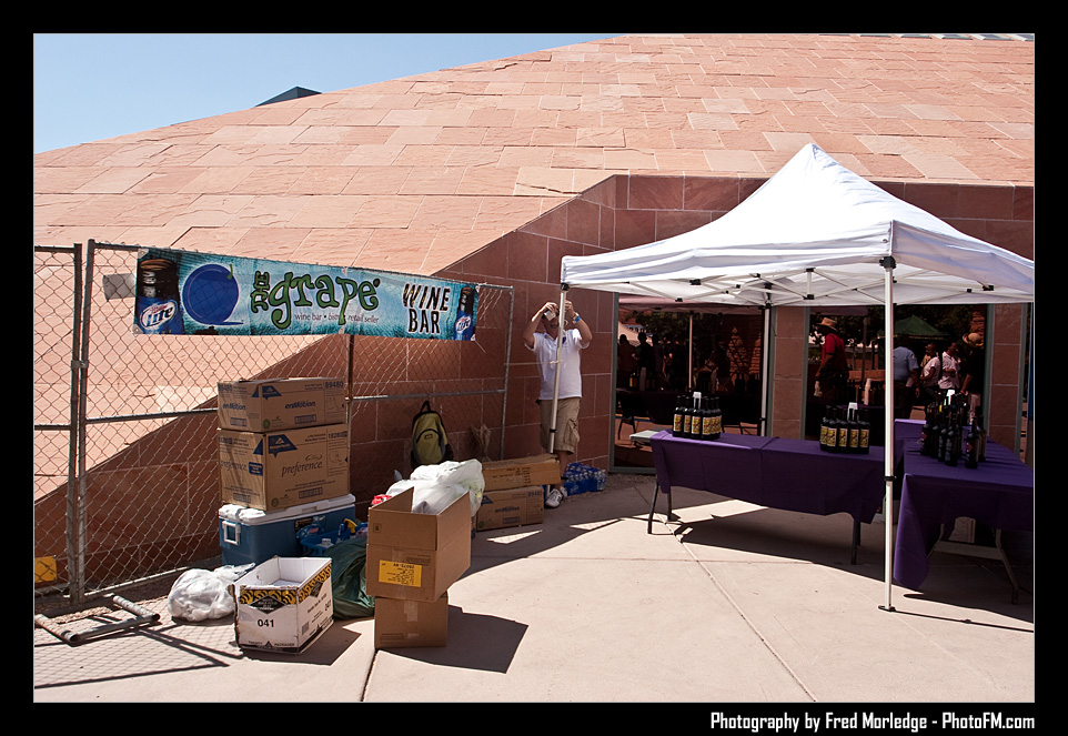 ReggaeInTheDesert2009VendorsAndSignage054