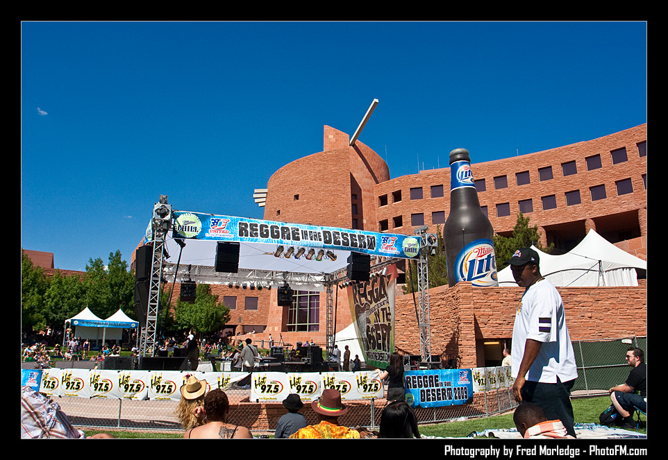 ReggaeInTheDesert2009VendorsAndSignage089