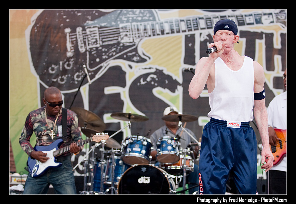 ReggaeInTheDesert2009Yellowman030