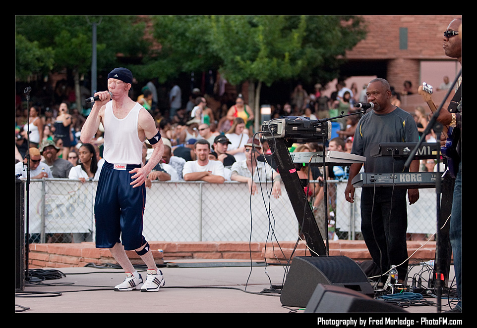 ReggaeInTheDesert2009Yellowman032