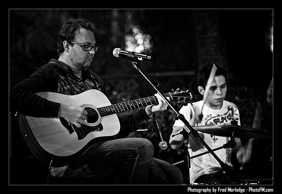 RockNRollWineMandalayBayBeach2008_043