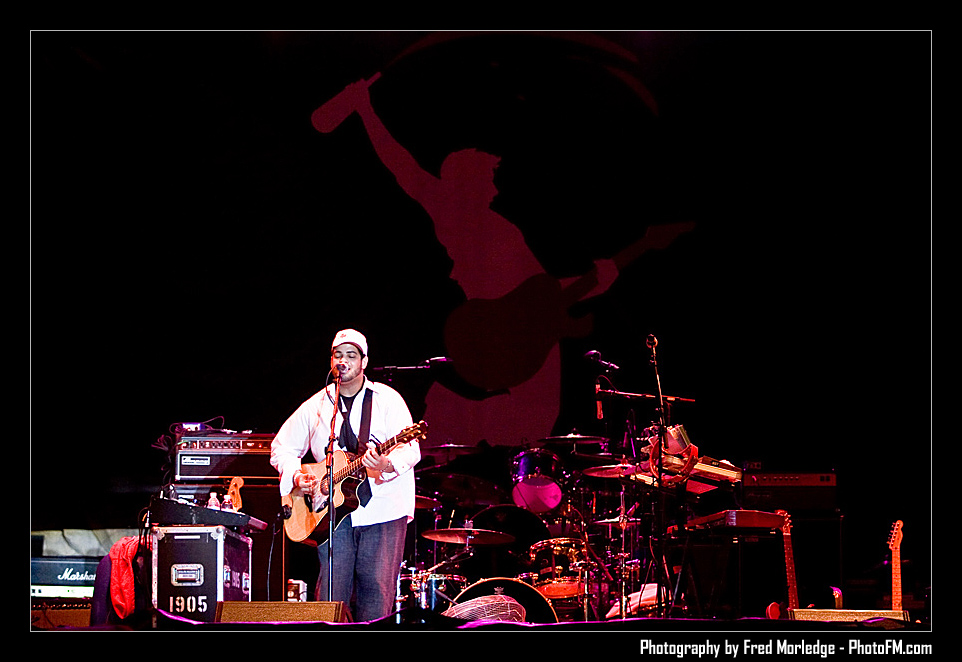 RockNRollWineMandalayBayBeach2008_058