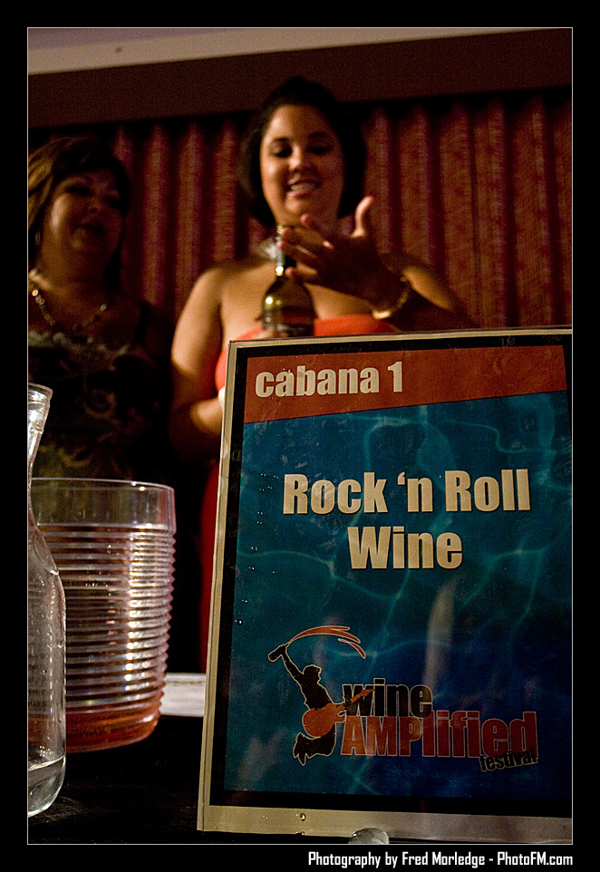 RockNRollWineMandalayBayBeach2008_078
