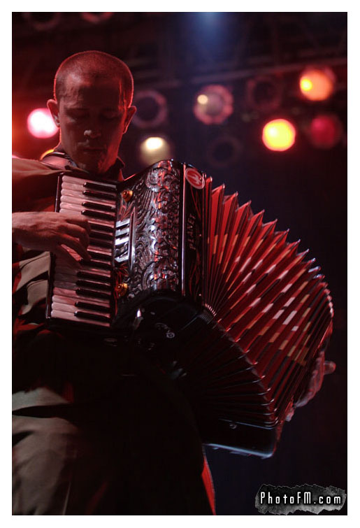 Flogging Molly - Red White and Boom 2006 - 23