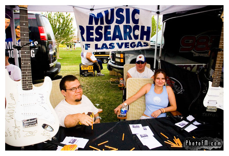 Radio Station Faces - Red White and Boom 2006 - Photos by PhotoFM.com - 03