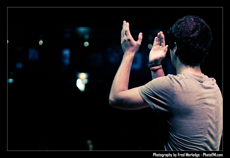 AirRaidAnthemHouseOfBlues_075