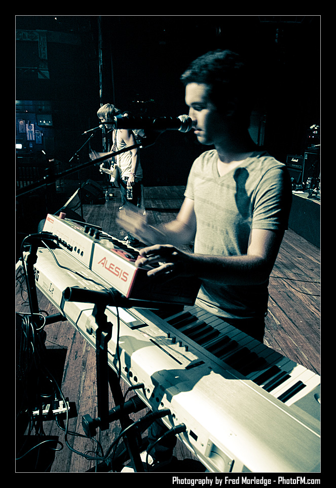 AirRaidAnthemHouseOfBlues_127