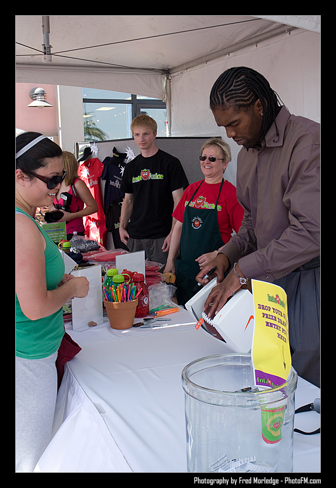 Randy Moss at Inta Juice - 006