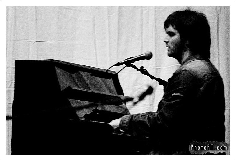 James Blunt Photos - Mix 94.1's Underground Lounge - Photos by PhotoFM - 16