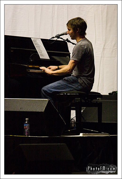James Blunt Photos - Mix 94.1's Underground Lounge - Photos by PhotoFM - 25