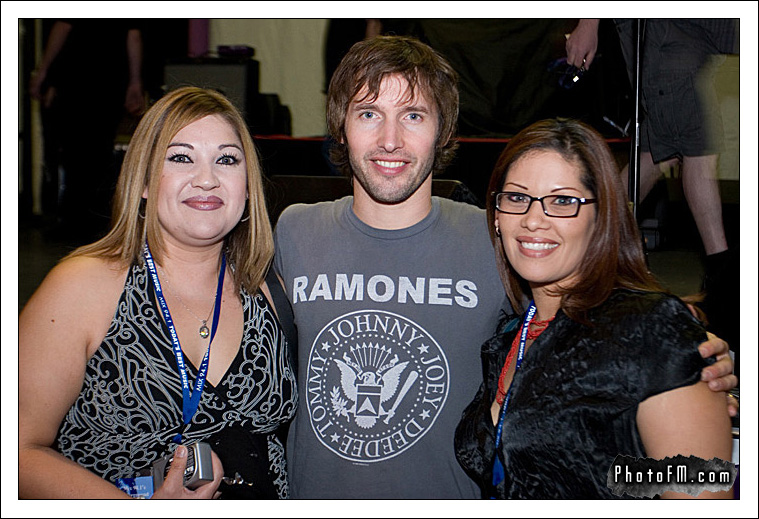 James Blunt Photos - Mix 94.1's Underground Lounge - Photos by PhotoFM - 59