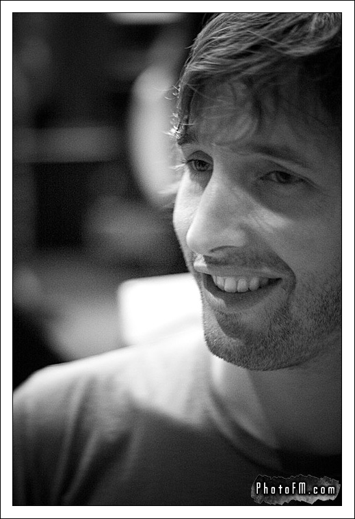 James Blunt Photos - Mix 94.1's Underground Lounge - Photos by PhotoFM - 68