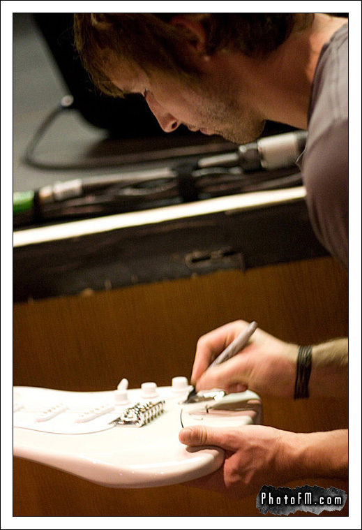 James Blunt Photos - Mix 94.1's Underground Lounge - Photos by PhotoFM - 69